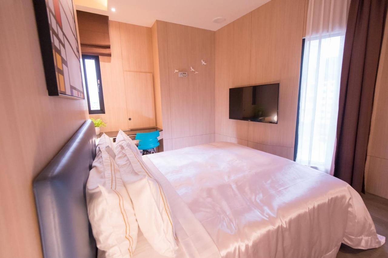 J Moon Villa Motel Taipeh Exterior foto
